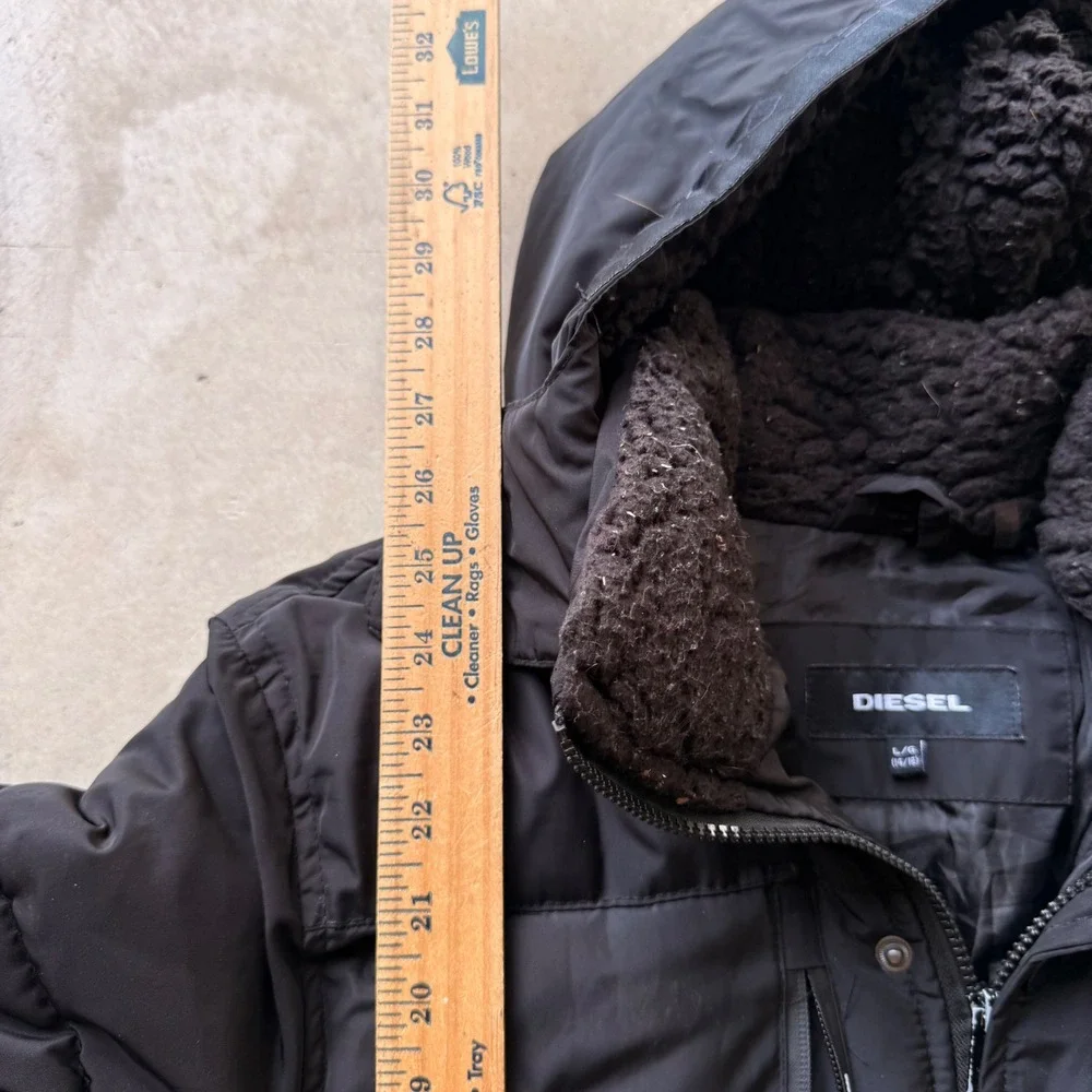 Diesel youth puffer